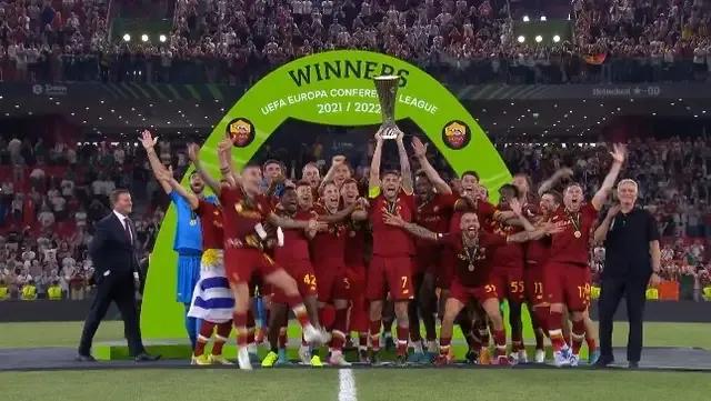 恭喜罗马获得欧会杯冠军！恭喜穆里尼奥获得欧洲锦标赛大满贯
