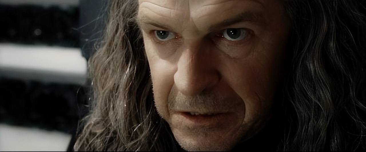 《指环王》中刚铎为什么没有国王，而是由宰相统治刚铎？