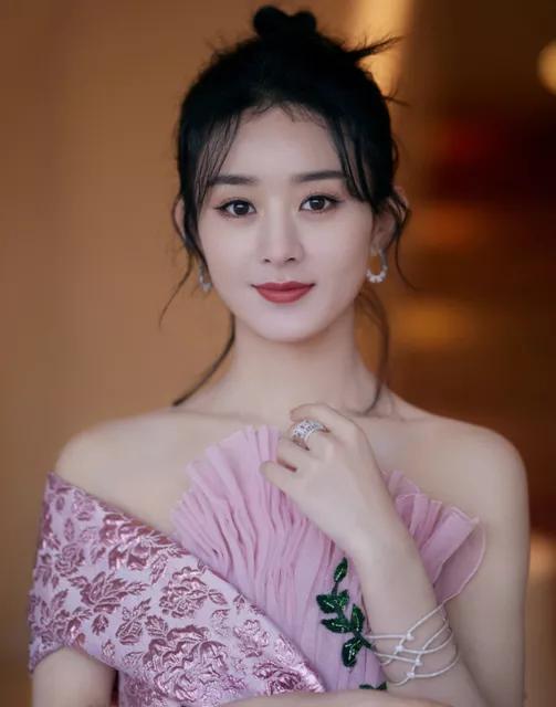 如花似玉的赵丽颖