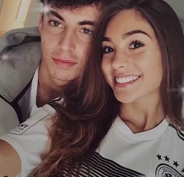 哈弗茨的女友索菲亚-韦伯(sophia weber),也是一名德国人,但是她性格