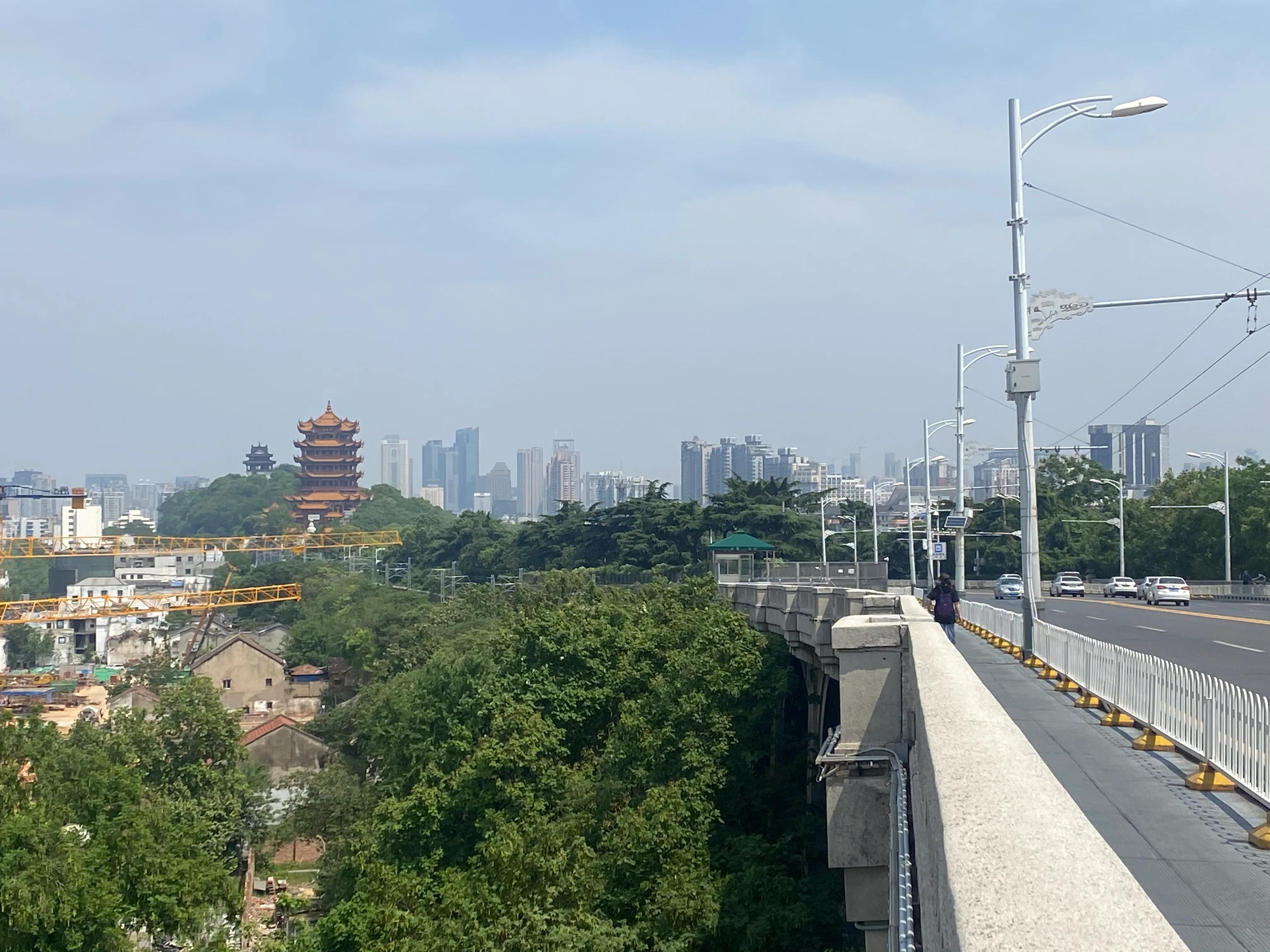 徒步长江日记（75）武汉蔡甸常福综合市场～洪山开发区光谷环岛