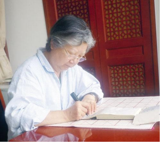 1962年，刘思齐和杨茂之举行婚礼，毛主席亲送300元钱作为贺礼