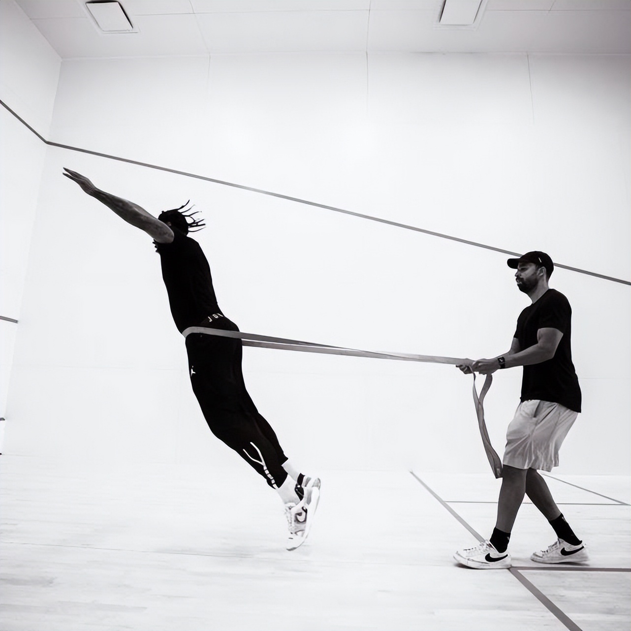 nba未签约球员有哪些（这11位悍将仍未签约：湖人老面孔太多了 名记调侃去西雅图组支队）