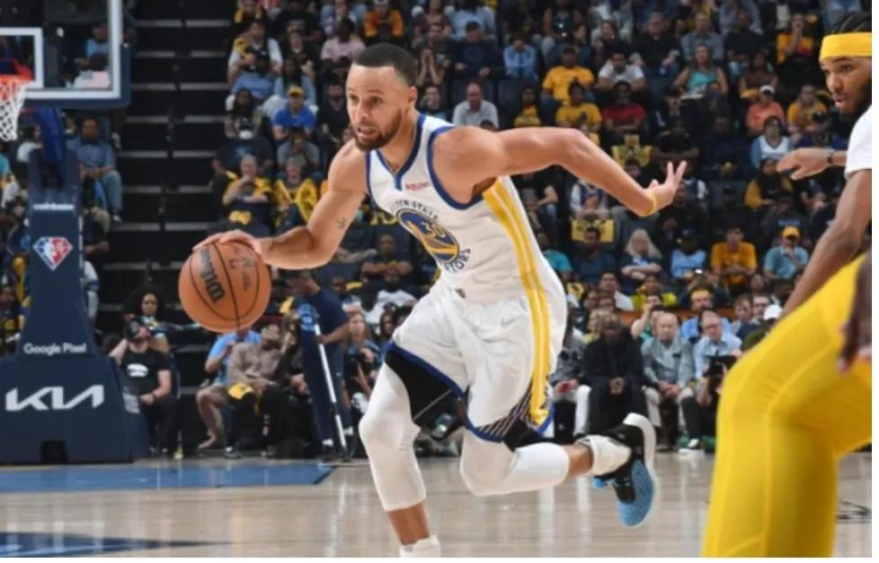 nba為什么允許觀眾看了（美國疫情這么嚴重為什么比賽現場不禁止觀眾入場？）