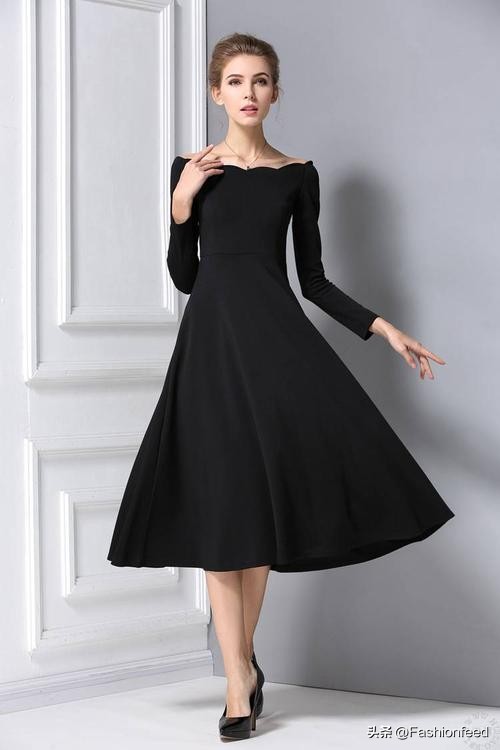 晚礼服搭配,穿晚礼服适合什么发型