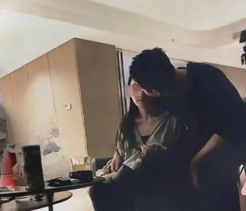 又怂又要面子汪小菲，又要被锤了