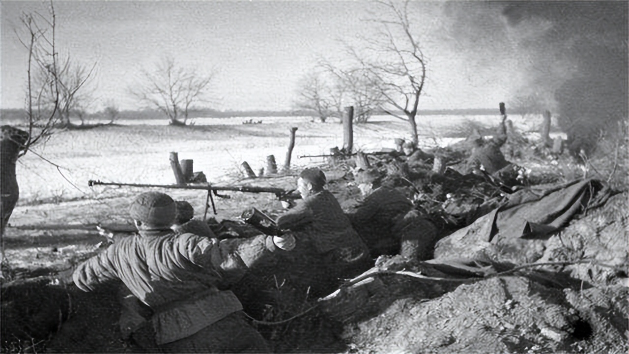 第聂伯河战役：苏联红军伤亡155万，德军伤亡近120万