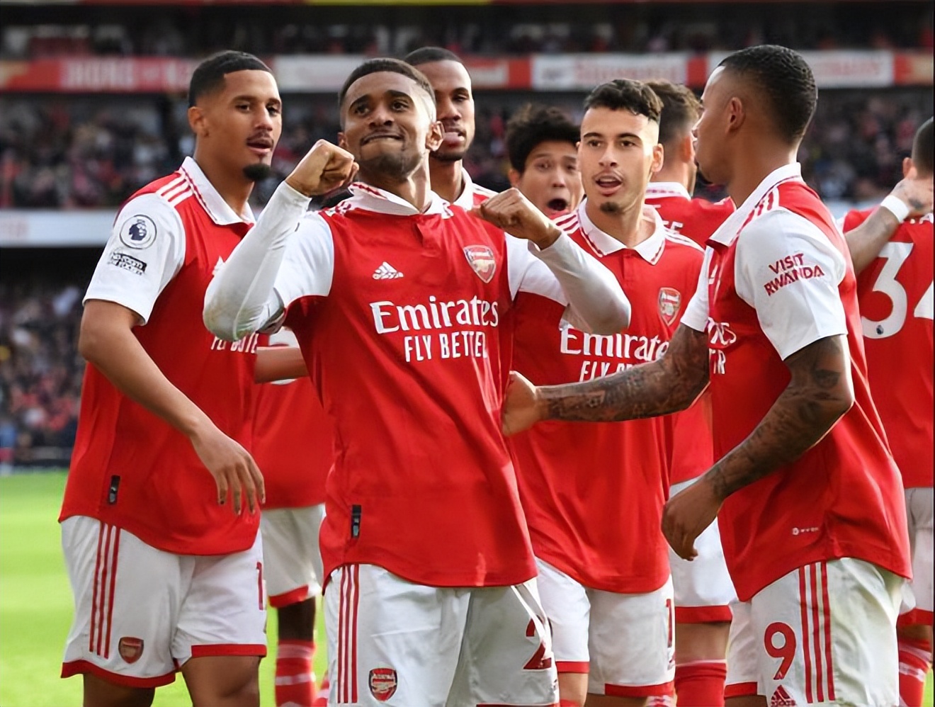 阿森纳首次在英超未能击败垫底球队(替补小将建功,阿森纳5球狂胜,超