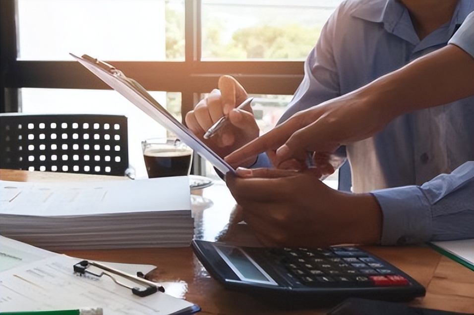 一大批大学生失业在家（毕业即失业的无奈）