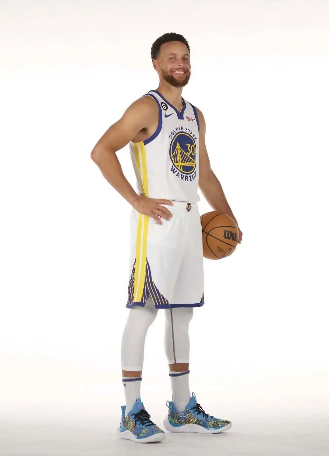 nba球鞋的牌子有哪些（NBA新赛季媒体日球鞋全盘点-眼花缭乱，惊喜不断）