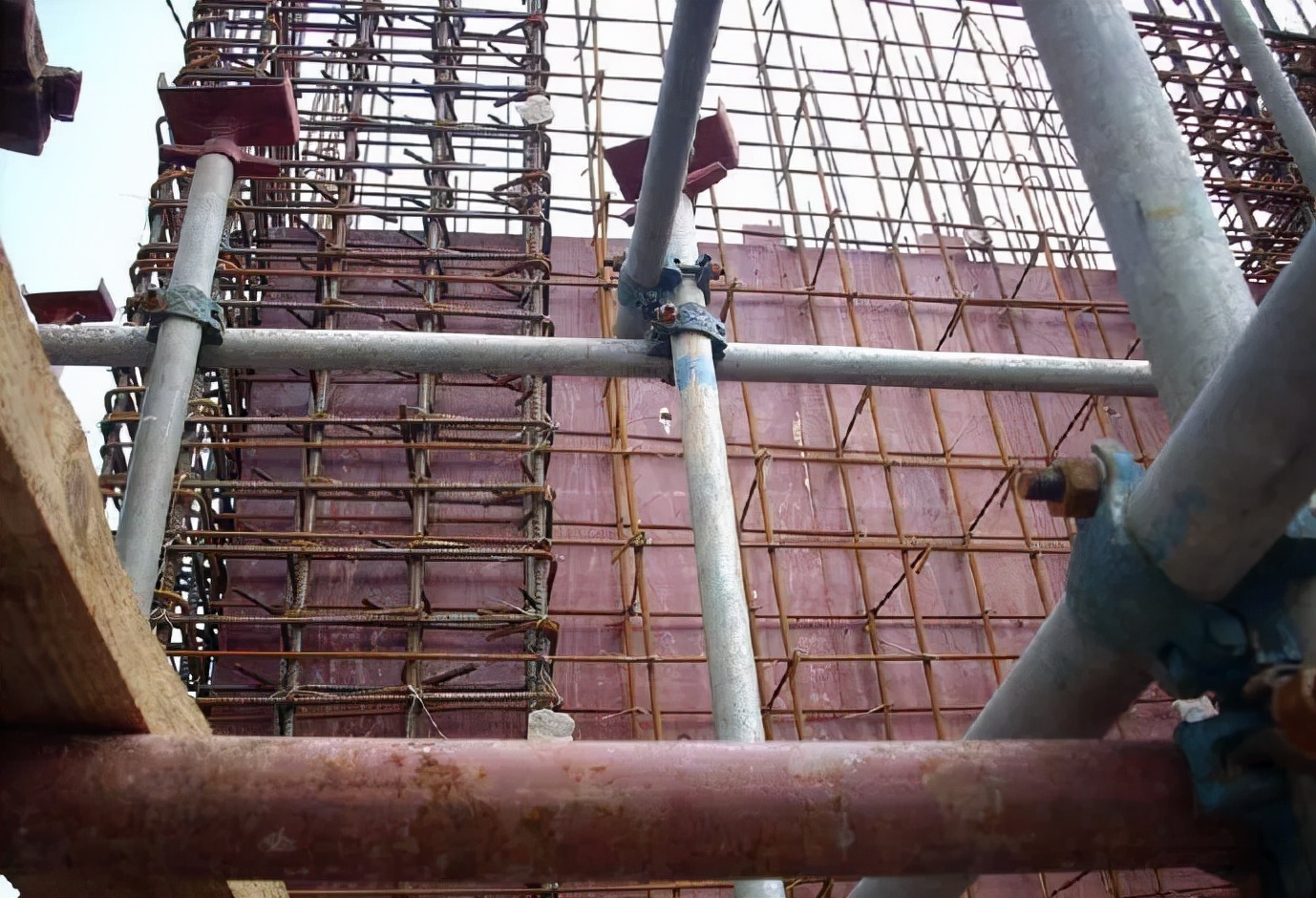 14项钢筋工程质量通病防治及合格标准，重量级好文！值得学习