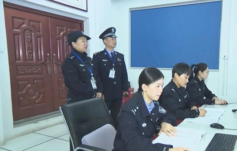 【践行总要求·五年成绩单】安徽：警星闪耀映江淮 铸魂砺剑护平安