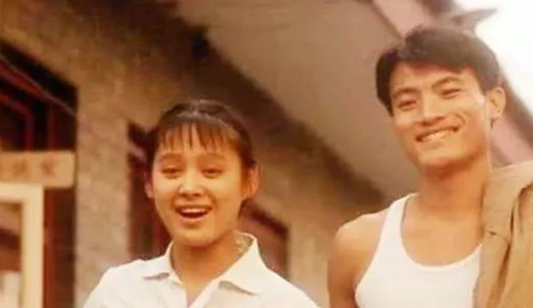 12位出身“野路子”的演员，实力不输“专业派”，个个撑起半边天