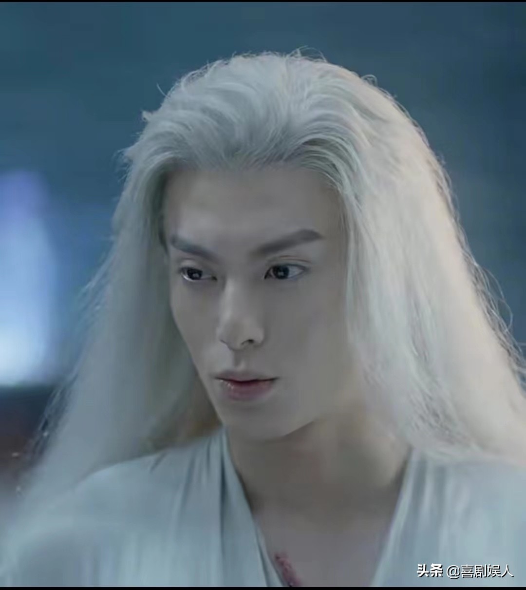 同样是演“高冷男神”，有的帅气逼人，有的面无表情像