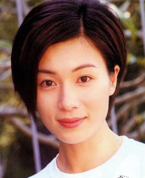 80后心中的女神之短发张可颐