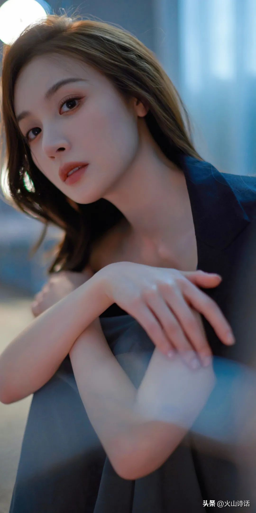 从5岁到30岁,隆妮的出现,弥补了温州女明星的缺憾