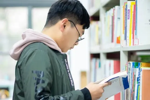 考研倒计时！湖北这所高校41个班级录取率超40%，上岸1700多人