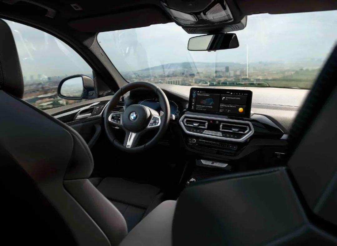 全新BMW X3/X4 M40i上市；比亚迪海鸥谍照曝光