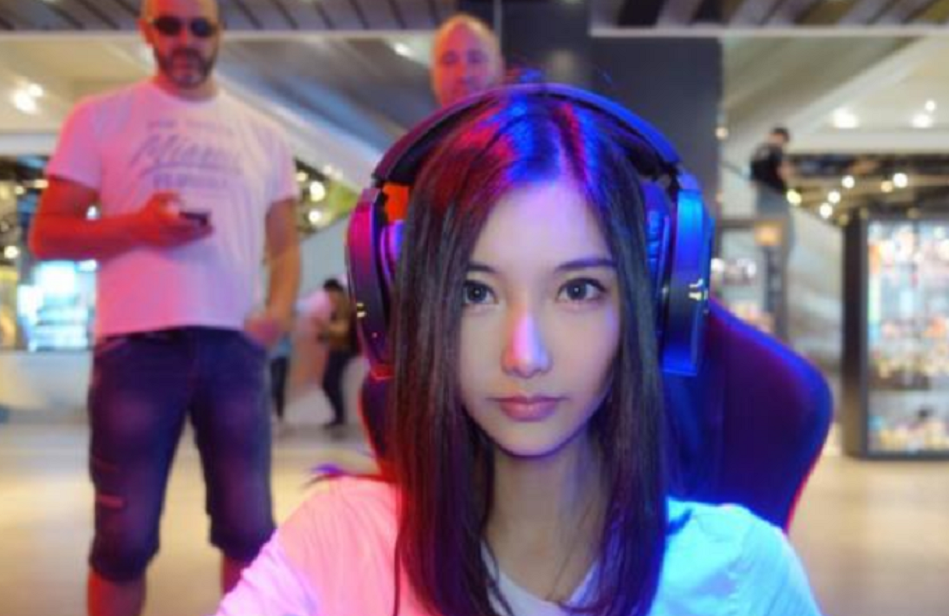 清华大学最美校花火了，高考“双料状元”，美貌与才华均在线