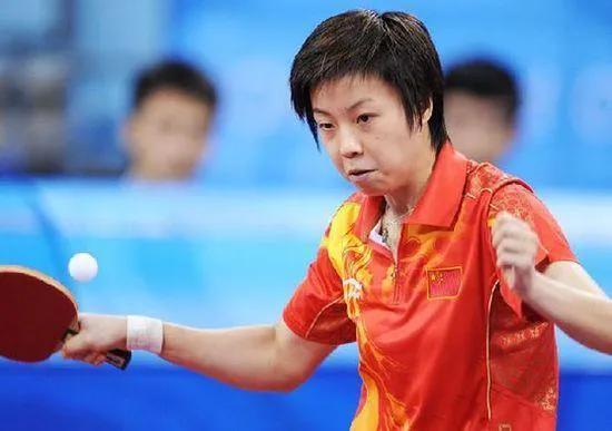 乒乓名將張怡寧老公（13年后再看張怡寧徐威大20歲的盛世婚禮，一兒一女是最好的回應）