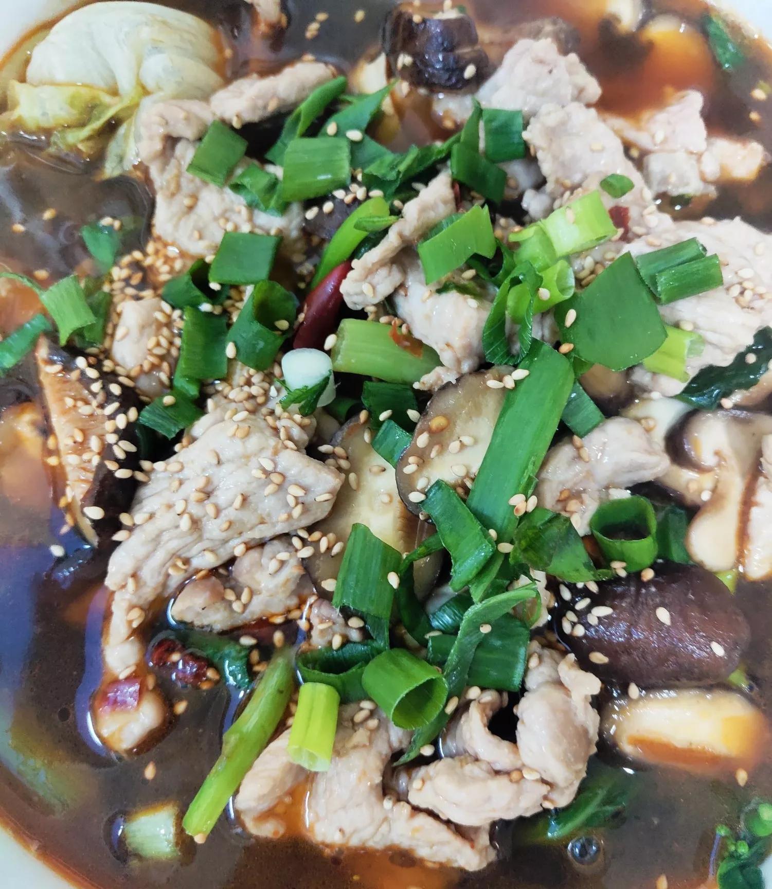 高三学生备战高考 想吃什么硬菜？家长“大厨”如何做？吃美了吗？