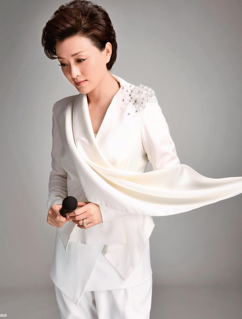 在哥伦比亚的留学之旅让杨澜受益良多,她凭借自己的能力与享誉全球的