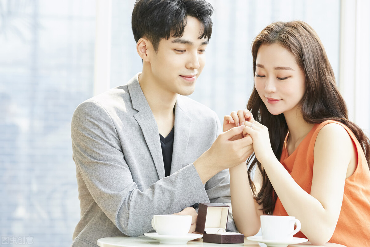 一个女孩的自述：爱情，输给了现实中的算计