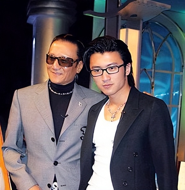 星二代泛滥、关系户扎堆、富二代遍地，娱乐圈已成为“世袭制”?