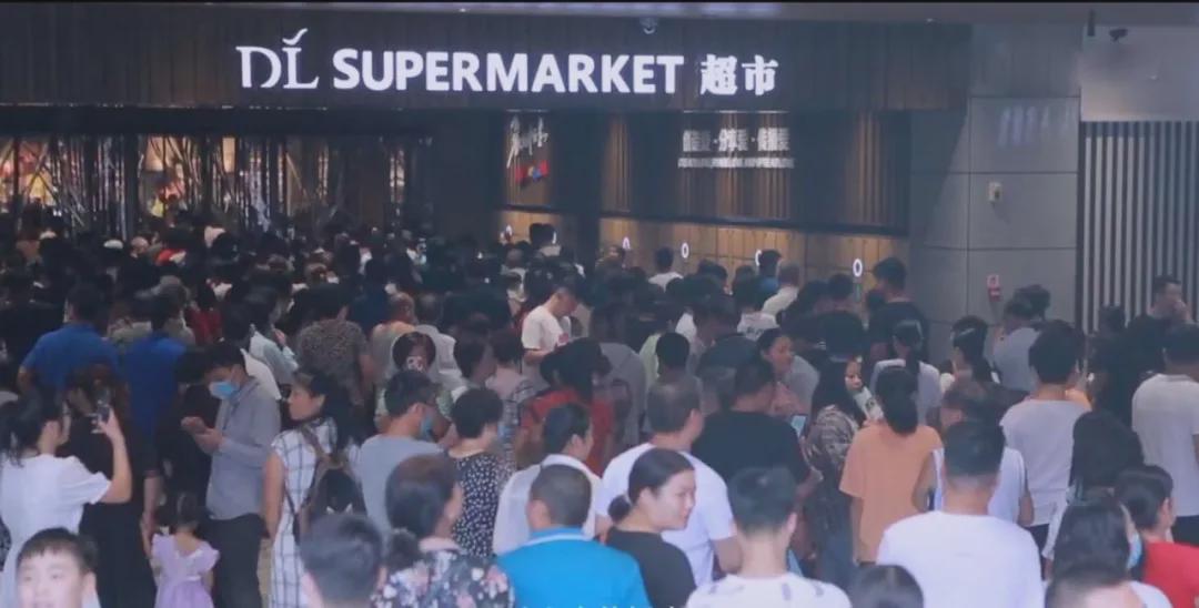 周二不营业，员工年休假140天，神奇的胖东来为什么走不出河南？