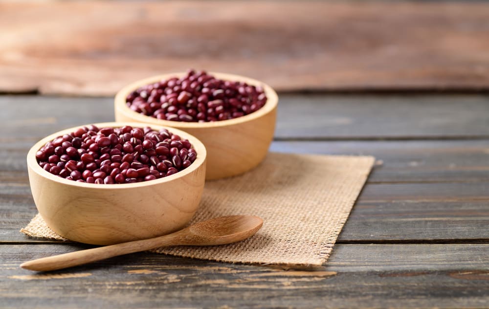 为什么会有水肿？如何吃才能消水肿？喝红豆水有效吗，这类人避免