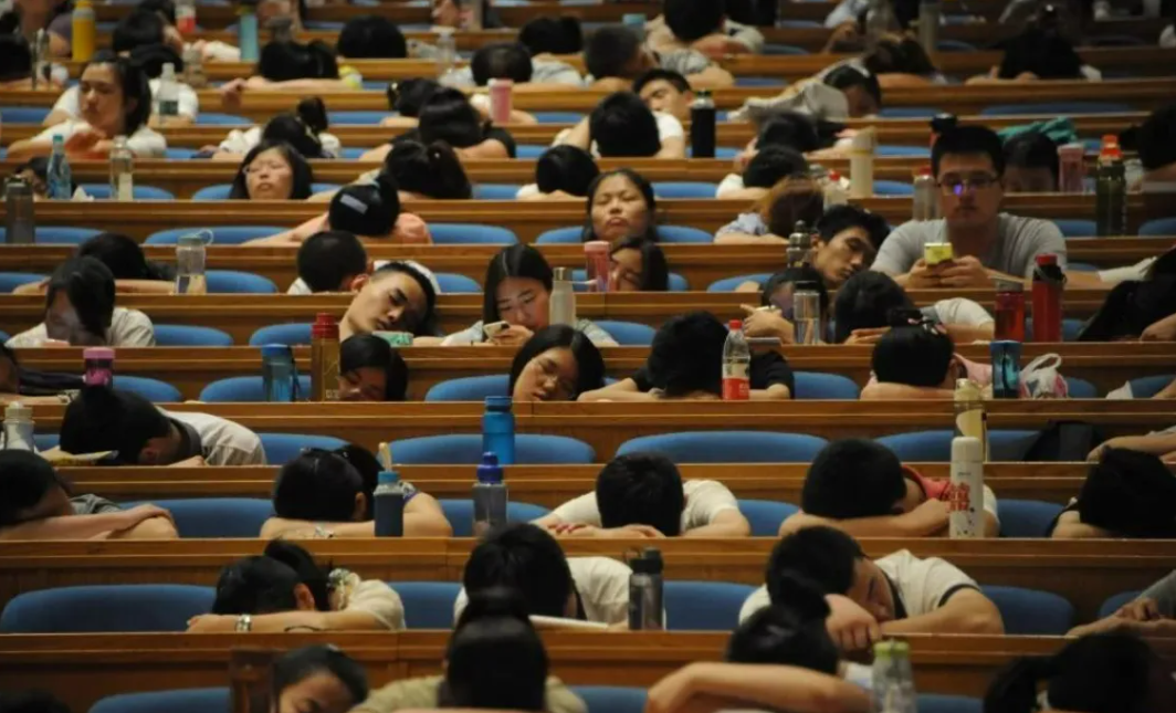 上海交大多名学生遭退学处理，学霸变成“肄业生”，大好前途尽毁