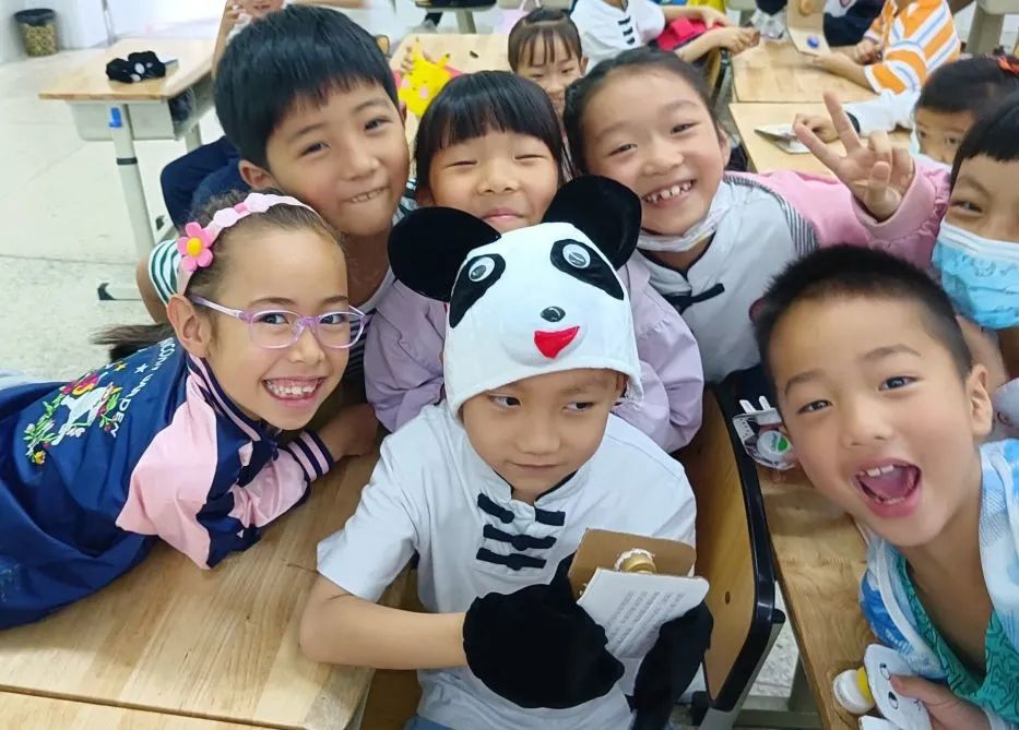 成都高新区朝阳小学深入开展二十四节气之小满有关活动