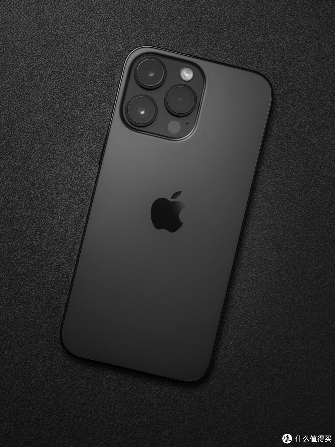苹果手机点开图片是黑的（苹果手机图片是黑色的怎么回事）