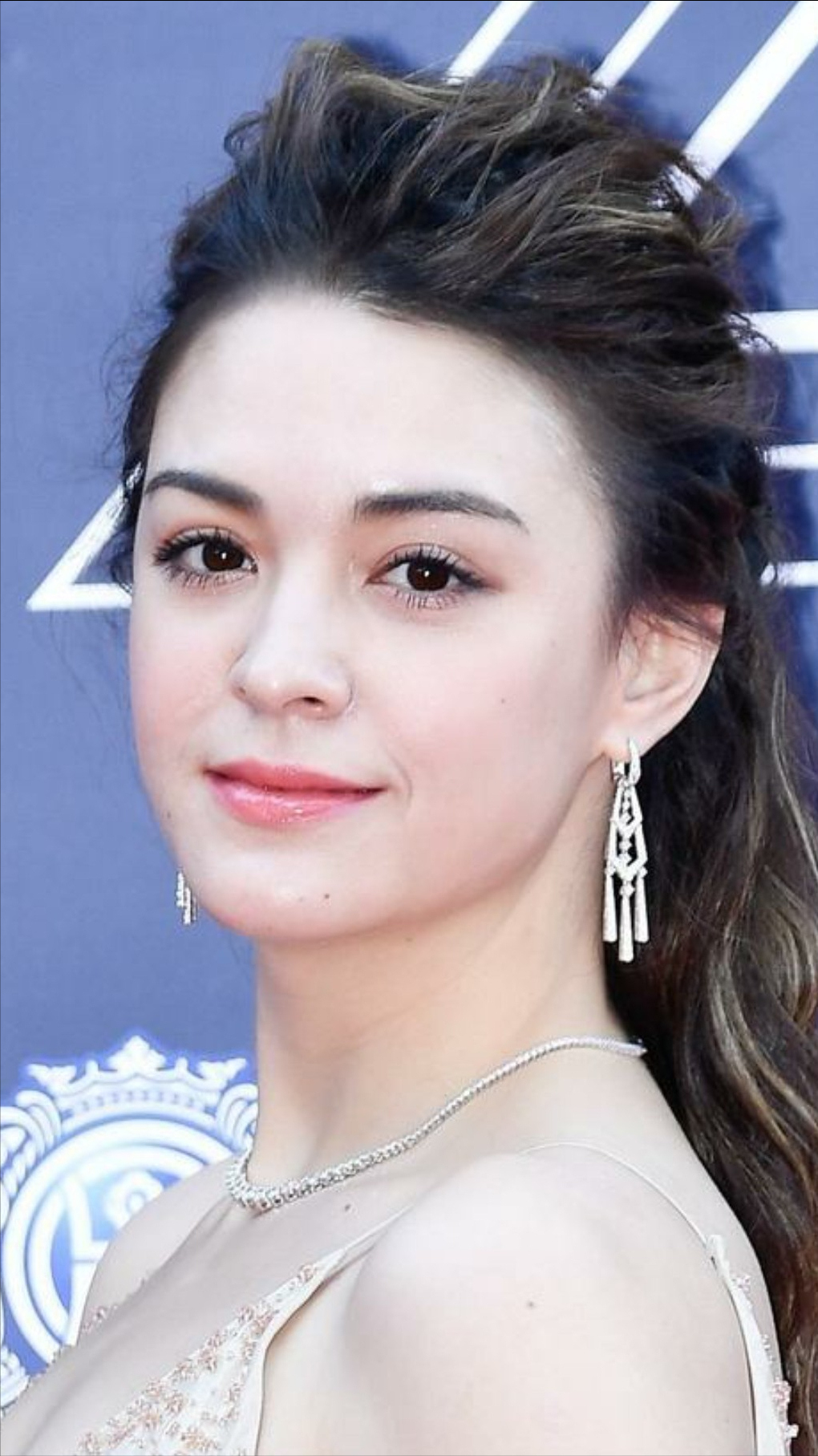 8位异域风情的混血女星，有人幸福美满，有人情路坎坷