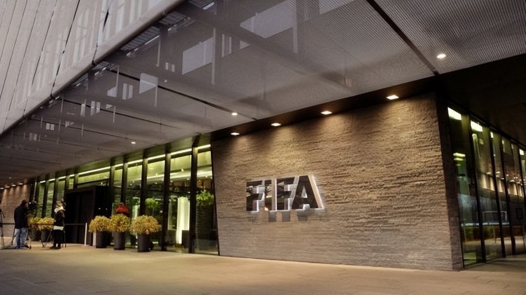 FIFA世界杯蛋糕简笔画(EA和国际足联杠上了？奸商反制铁公鸡，十年25亿美元新合同谈崩)