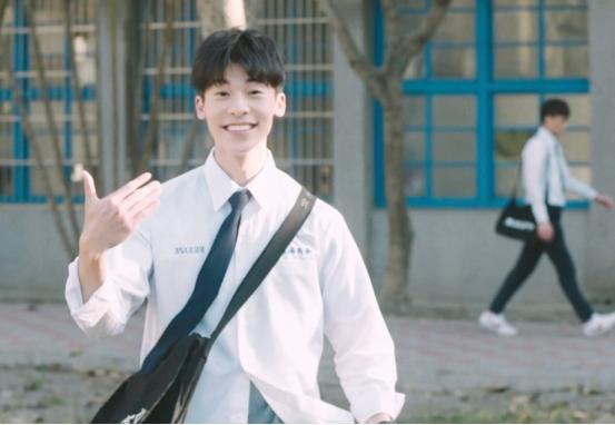 当代男大学生：宁愿一直打游戏，也不追女生，真实原因扎心了