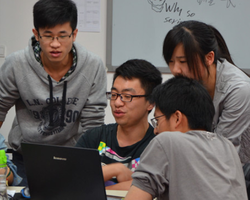 河南教师工资单火了，金额看上去有点心酸，老师也需要养家糊口