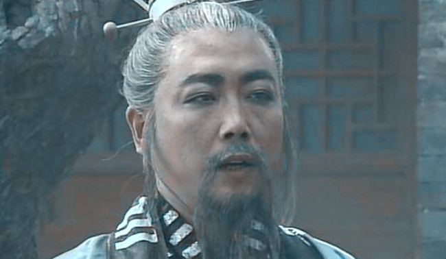 白眉大侠：陶福安与龙云凤相比谁的武功更胜一筹？说说三剑会金灯
