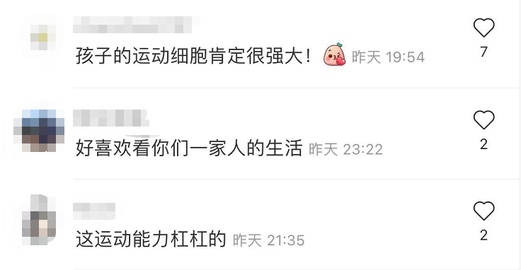 奧運會花樣游泳視頻（奧運冠軍何姿帶女兒游泳！泡池中大秀好身材，氣墊上翻滾直接落水）