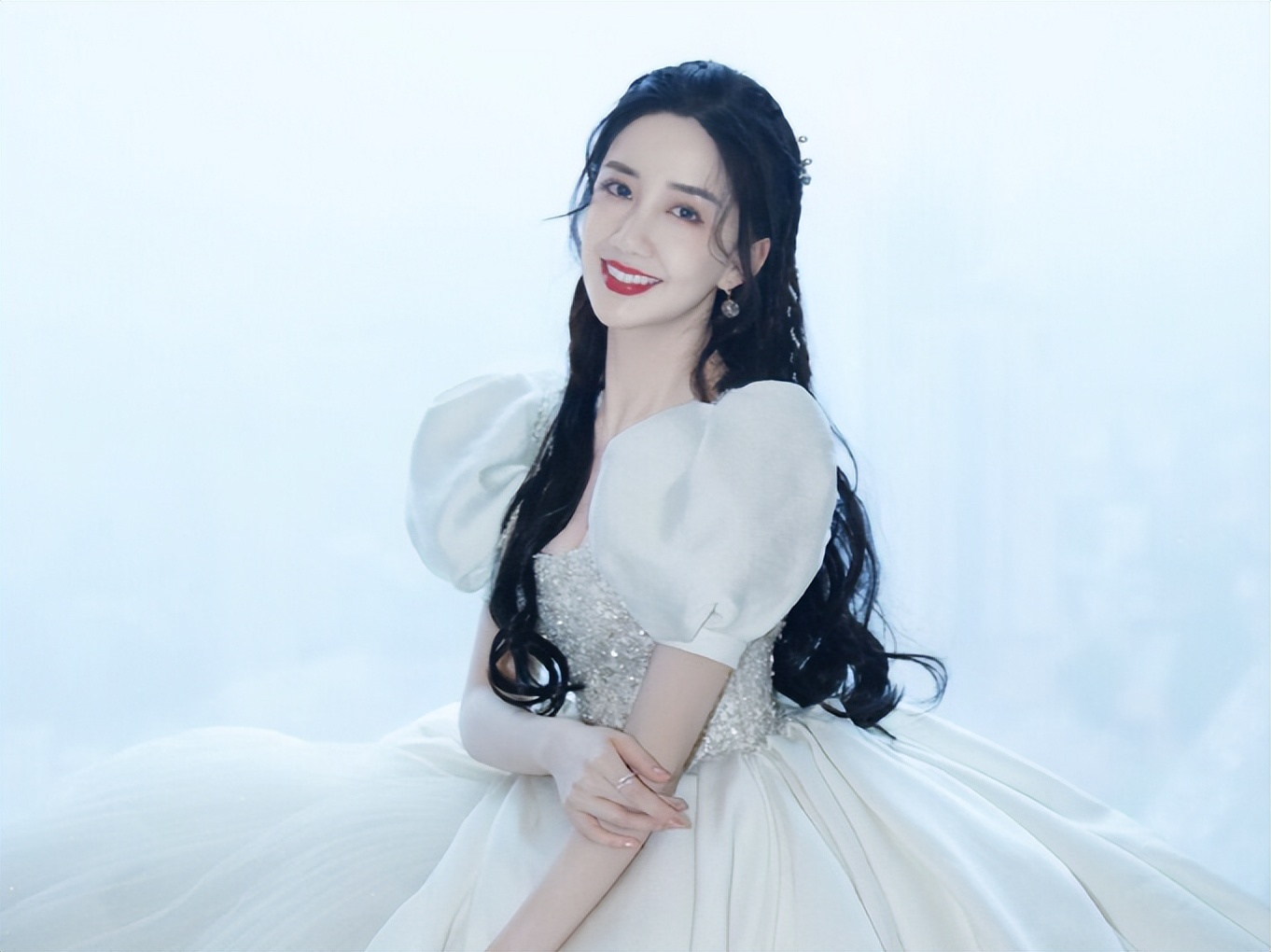 出道7年才演女主，凭美貌获赞的陈欣予，会是下一个王鸥吗？