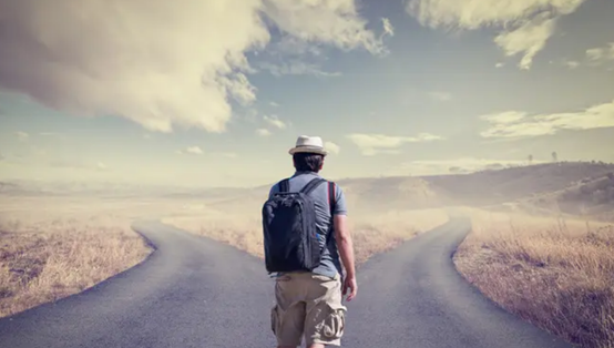 张艺兴：以前认为努力大于选择，现在认为要先选择再是努力？