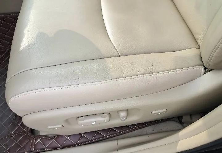 一車難求，33.6萬入手普拉多4.0二手車值得嗎？
