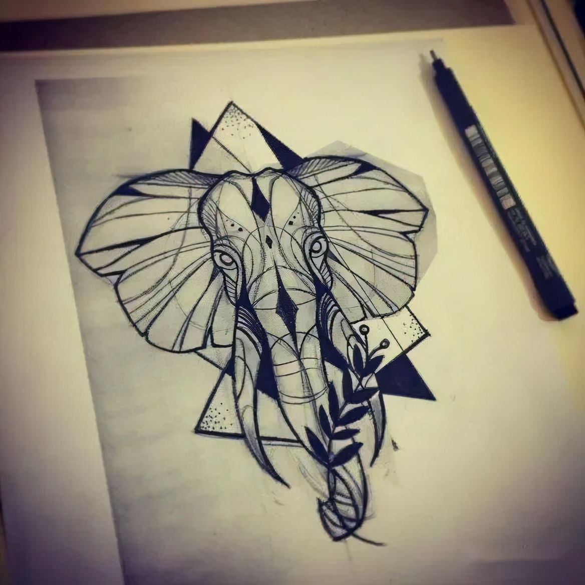 tattoo | 寓意吉祥的大象纹身