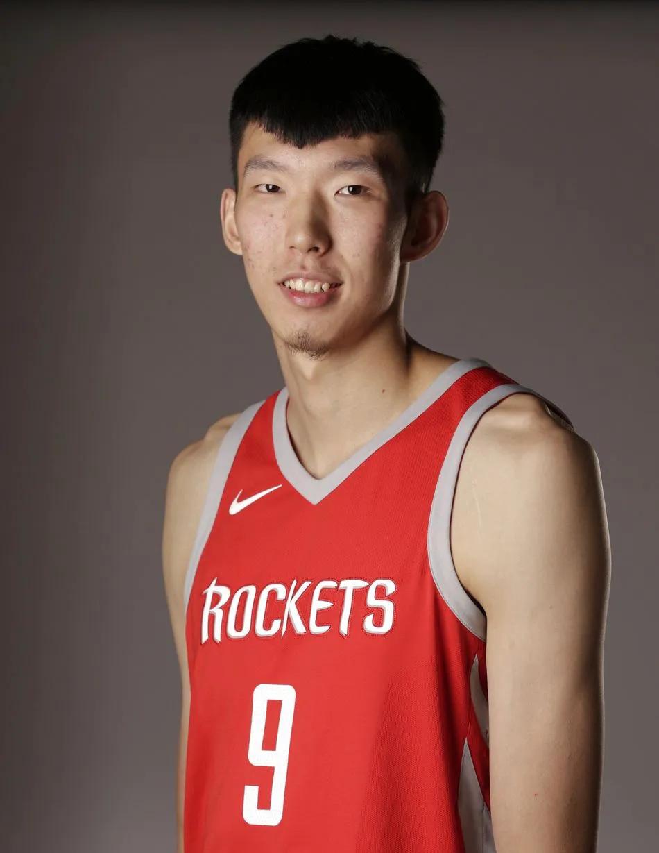 篮球比赛一般能打出多少分(中国球员NBA总得分，周琦24分，孙悦6分，那姚明易建联又是多少)