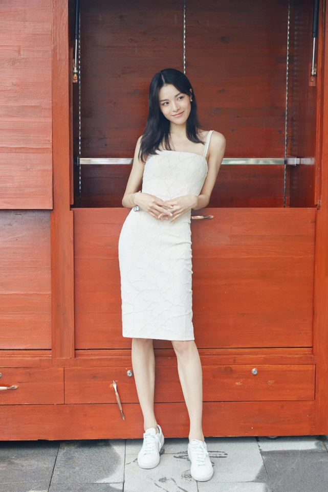 钟楚曦：中性风、法式风、港风，你想要的我都有