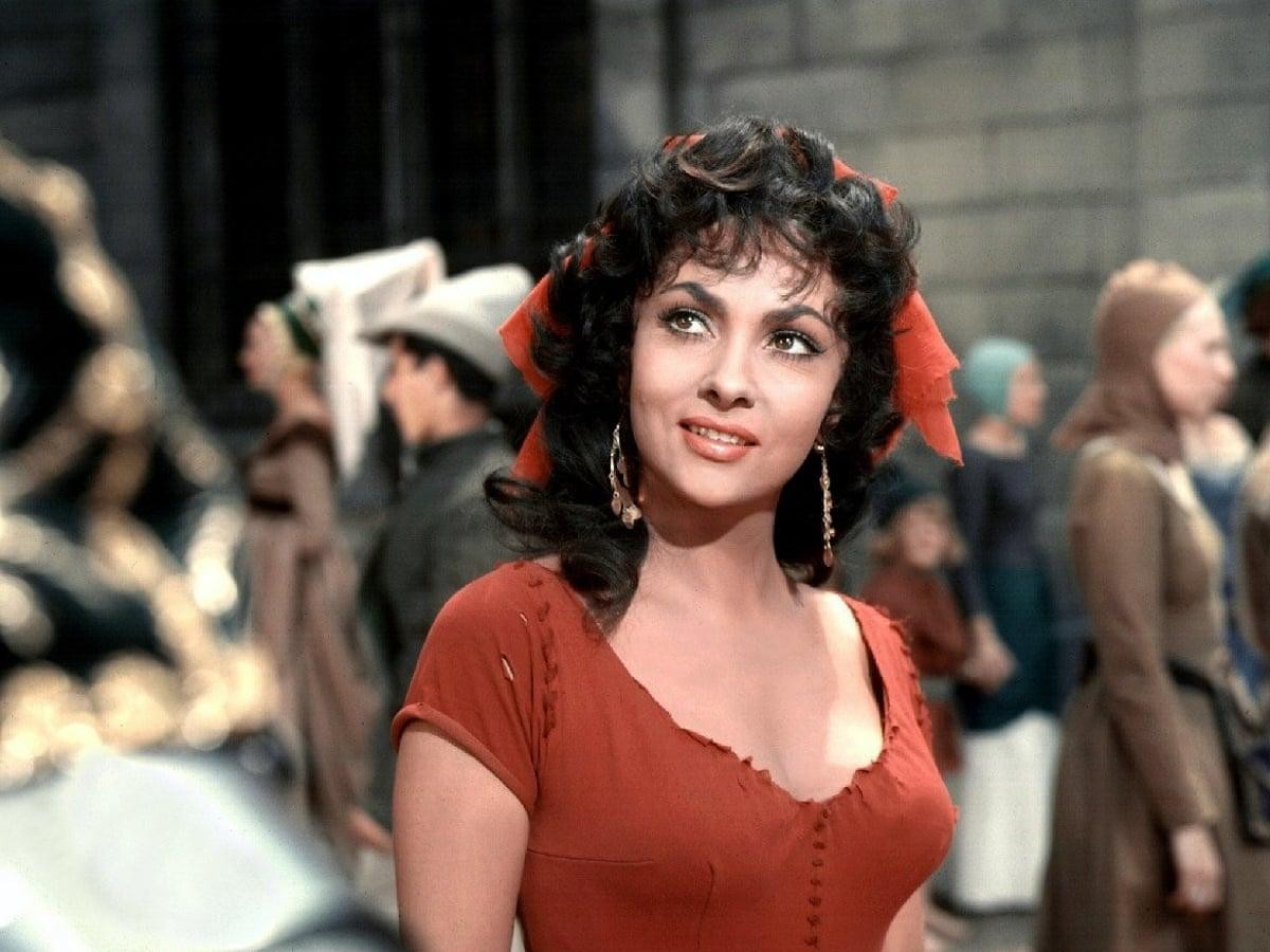 全世界最美女人:比梦露性感,29岁出演《巴黎圣母院》,95岁去世