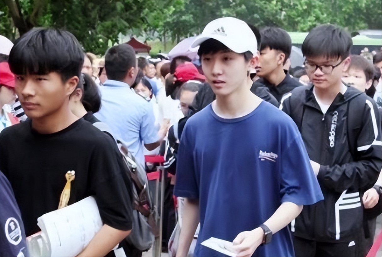 时代少年团高考成绩（时代少年团3人通过中戏艺考）