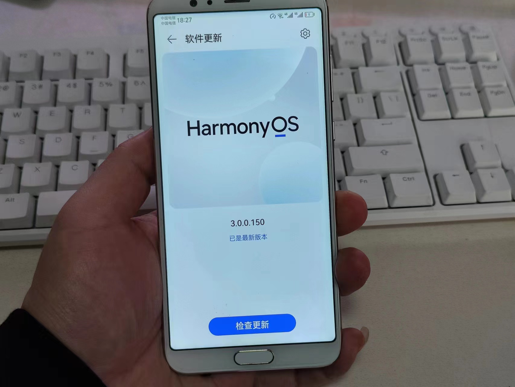 荣耀v10终于能升鸿蒙3.0了,固件包5.18gb,麒麟970流畅到飞