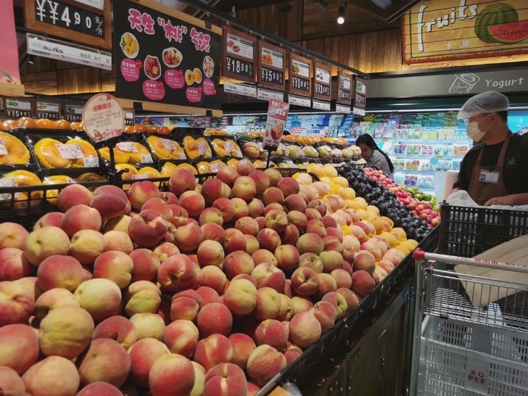 周二不营业，员工年休假140天，神奇的胖东来为什么走不出河南？