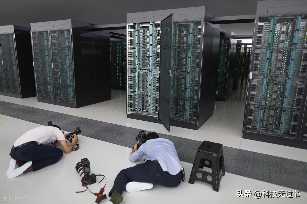 外媒:芯片制裁效果显现,没有高端芯片,中国超级计算机跌落神坛